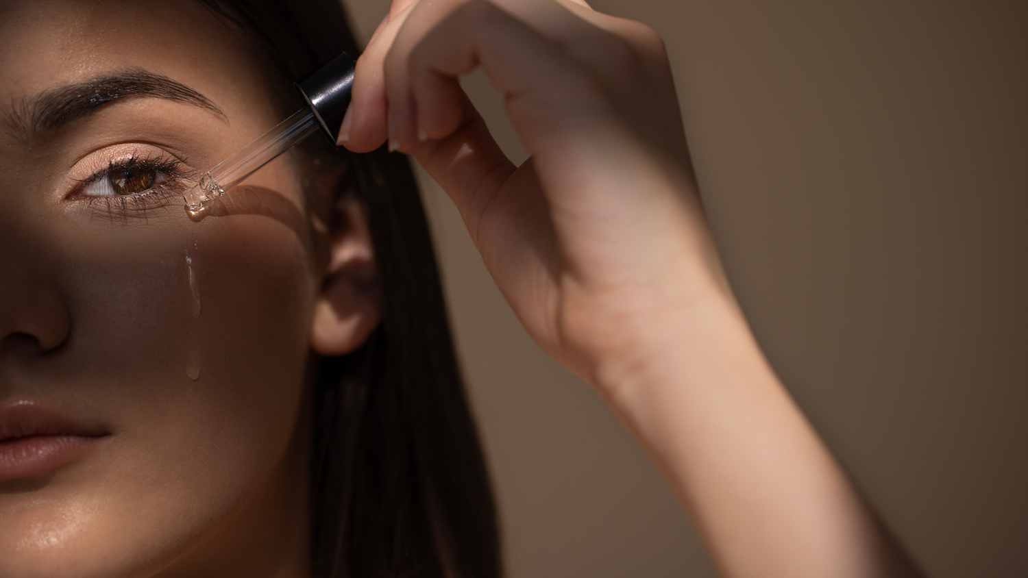 Why Niacinamide Belongs in Your Natural Skincare Routine